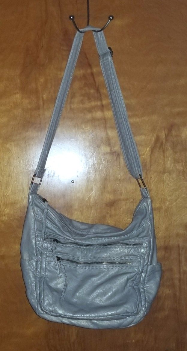 Women's Gray Spacious Adjustable "Bueno" Shoulder/Crossbody Purse 