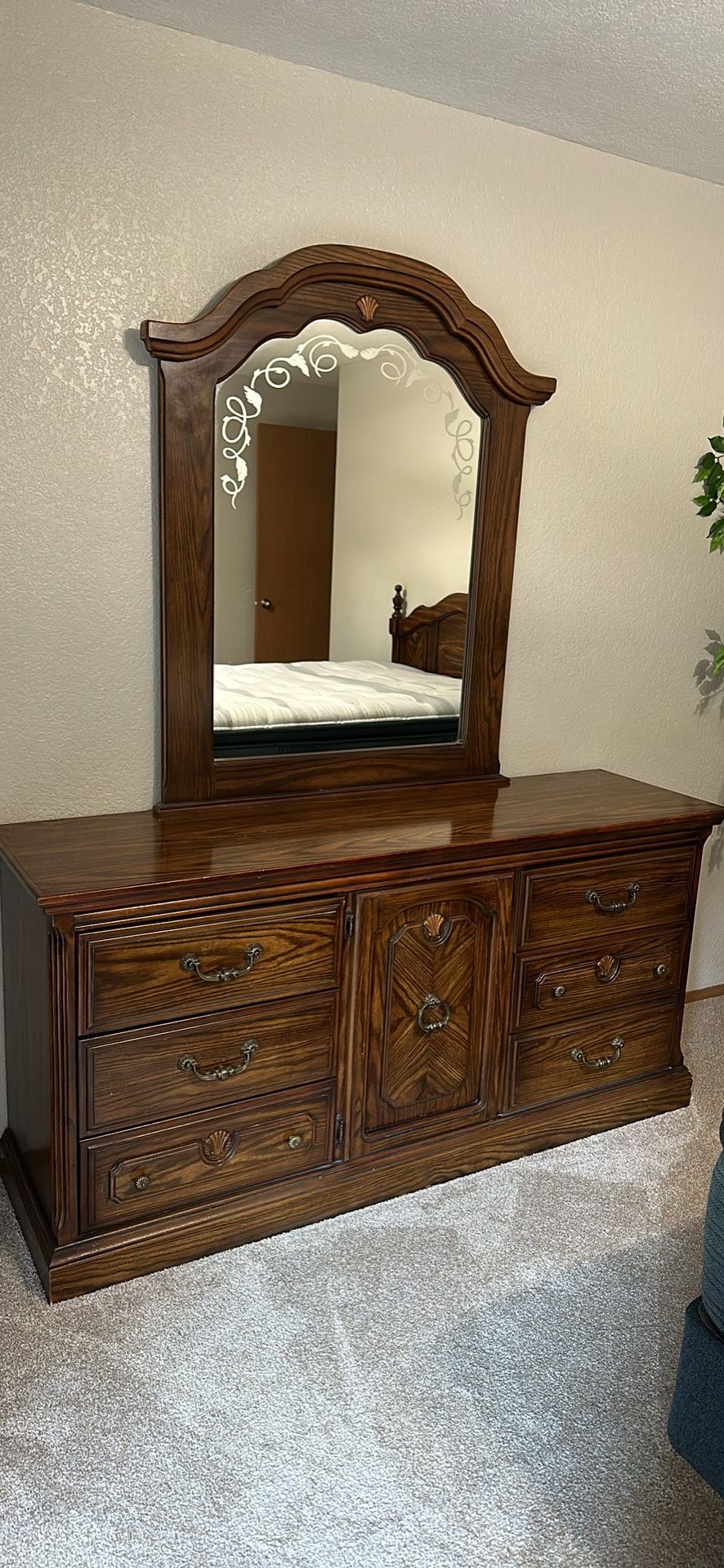 Queen Size Bedroom Furniture
