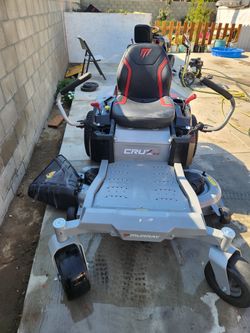 Exclusive Shop Murray Cruz XD 50 in. 22.0 HP 724cc EXi2200 Series Briggs and Stratton Engine Dual Hydrostatic Drive Gas Zero Turn Mower