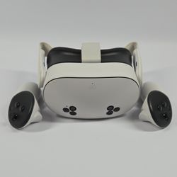 Meta Quest 3S 128GB Standalone All-in-One VR Headset P97