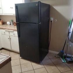 WORking FRIDGE $50 