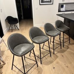 Bar and counter chairs