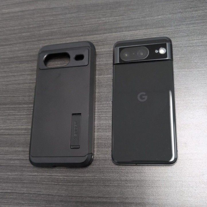 Google Pixel 8 + Case (Obsidian 128GB Unlocked)