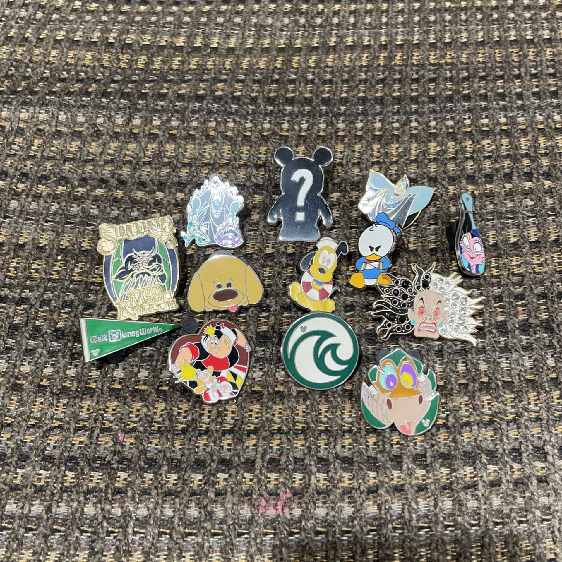 14 Vintage Disney Pins.
