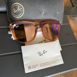 Brand New Ray Ban Sun Glasses 