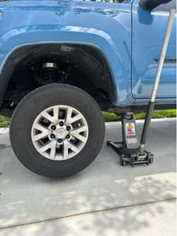 Pittsburgh 3 ton low-profile jack
