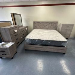 Solid wooden ! Queen/King Bedroom Set For Sale - Pay on Delivery ! DFW 