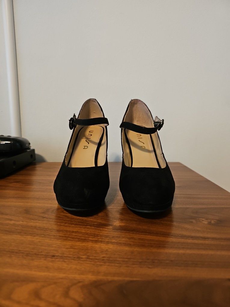 UNISA Mary Jane's 3" platform Heels Black Size 11 M