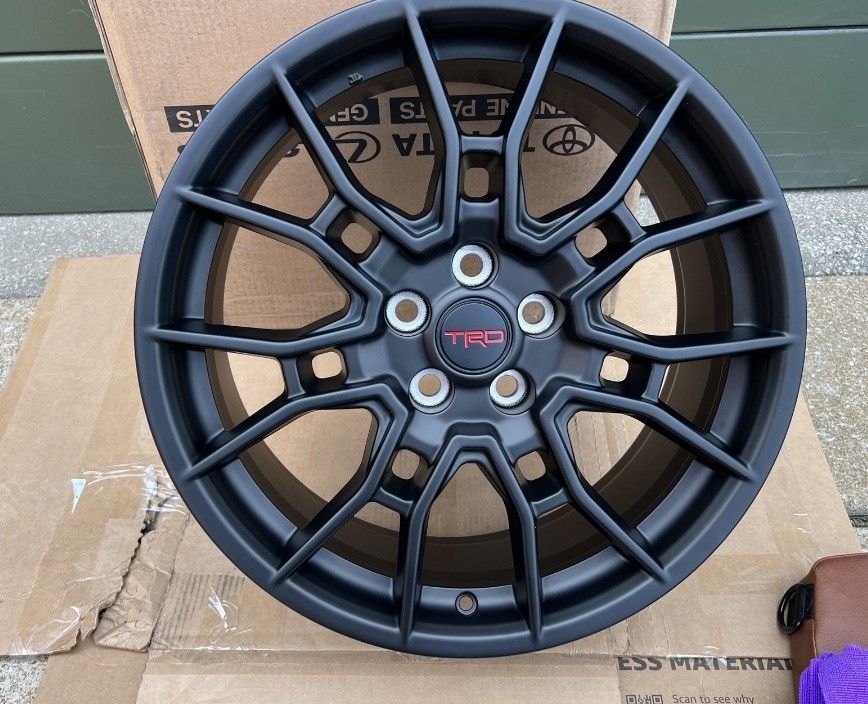 Toyota Camry Rims Sienna Wheels Tacoma RAV4 Highlander Avalon Chr Lexus F Sport Is250