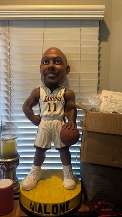 Malone giant bobble head