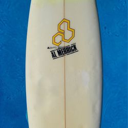 Al Merrick Surfboard 6' 8"