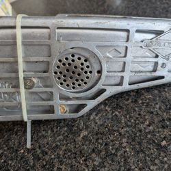 Briggs Muffler And Guard 