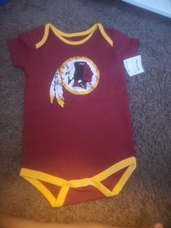 Onesie Washington Redskins 18 Months Brand New $4