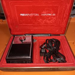 VINTAGE REMINGTON MARK III SHAVER