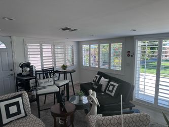 SHUTTERS/PERSIANAS