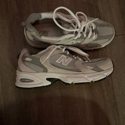 New balance Size 8.5 women
