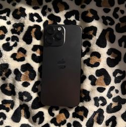 iPhone 16 Pro Max - Like new