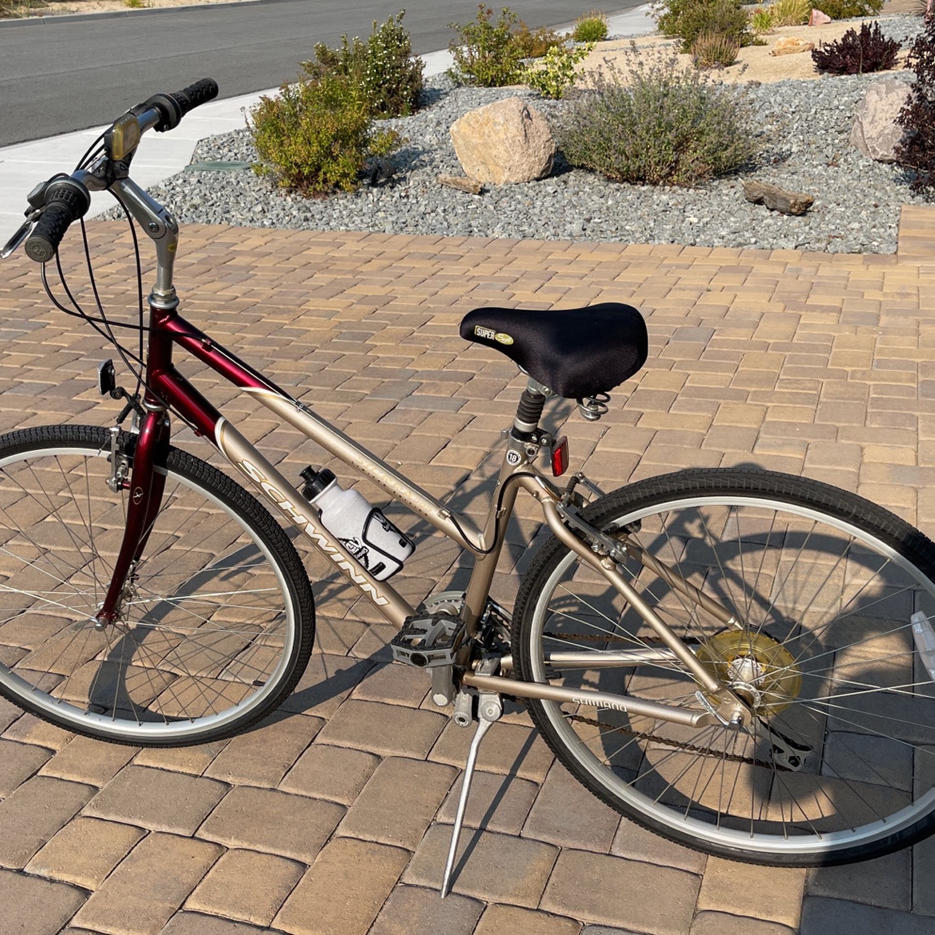 Schwinn Sierra 700 Limited Edition Ladies Bike