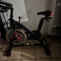 Schwinn IC3 Indoor Cycling Bike
