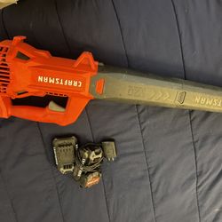 Craftsman Blower  20 V  Whith Charger And Two Batteries 