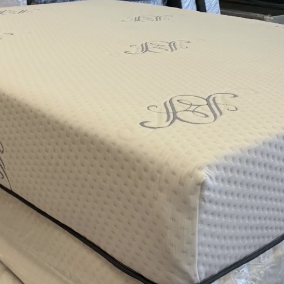 BRAND NEW MATTRESSES 12” inches thick pillow top or and memory foam / PRICES START AT $159 TO $350