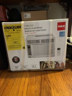 RCA - 250 Sq. Ft. 6,000 BTU Window Air Conditioner with Electronic Controls - White