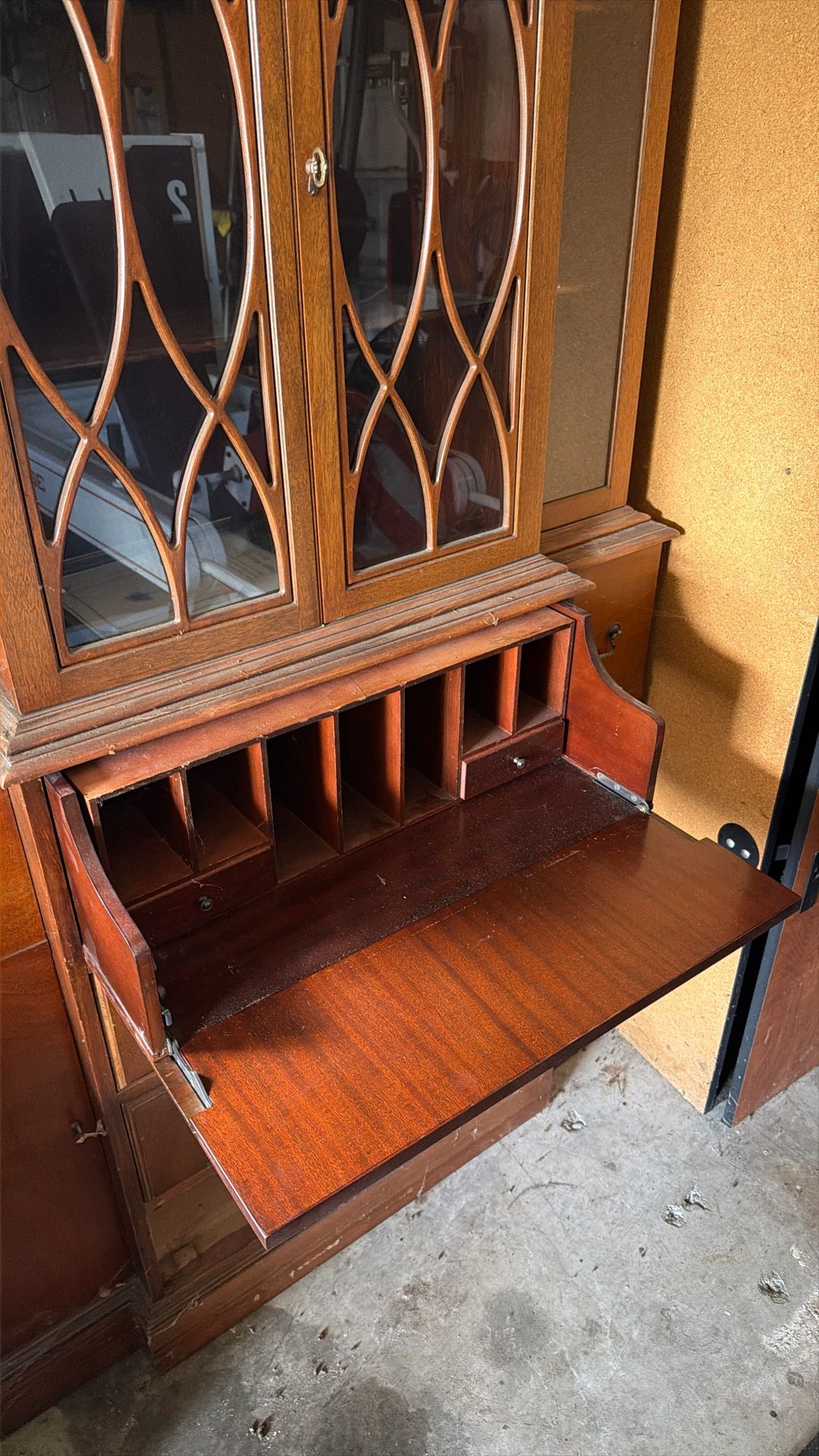 Hutch