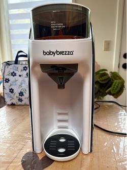 Baby Brezza Formula Pro Advanced – Like New – $80