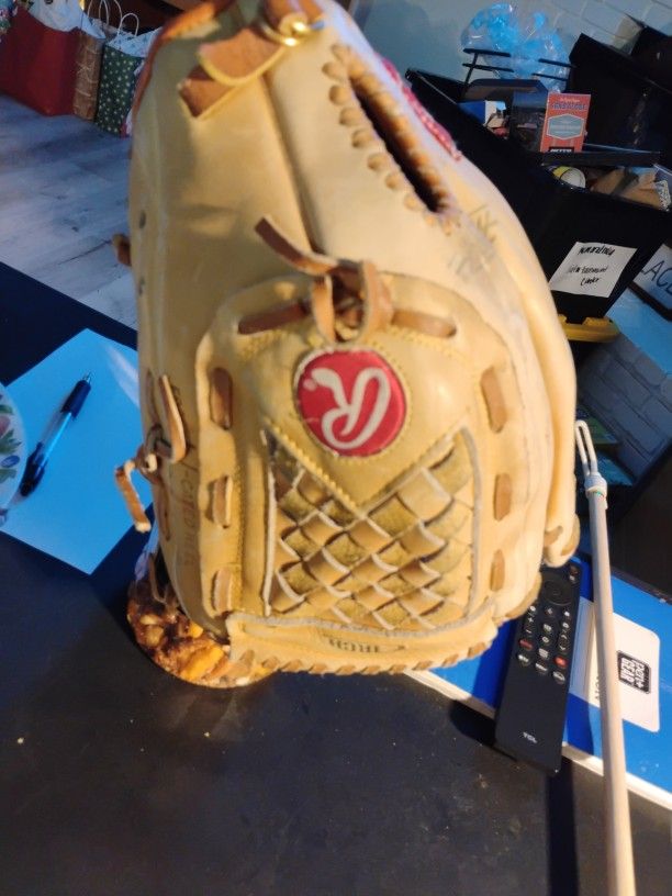 Baseball Glove