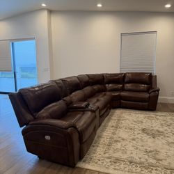 Leather Sectional With Recliners 
