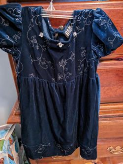 Girls Dress Size 5