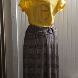8 Pieces women's  clothes Size M