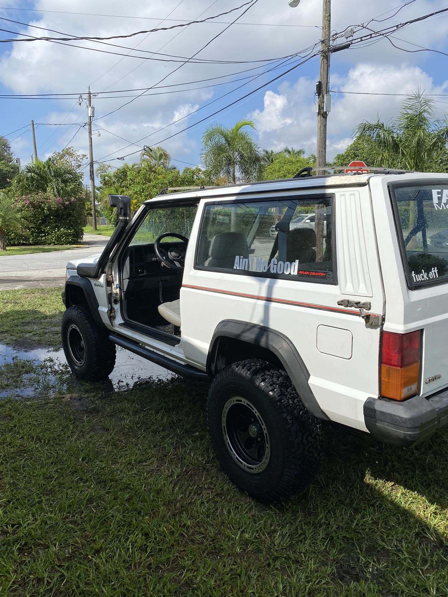 1990 Jeep Cherokee