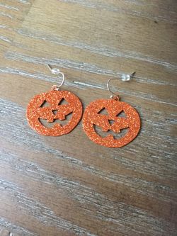 Cute pumpkin earrings