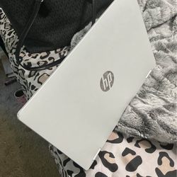 Hp Omnibook 5p Laptop
