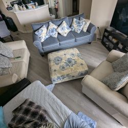 Living Room Set With Ottoman 