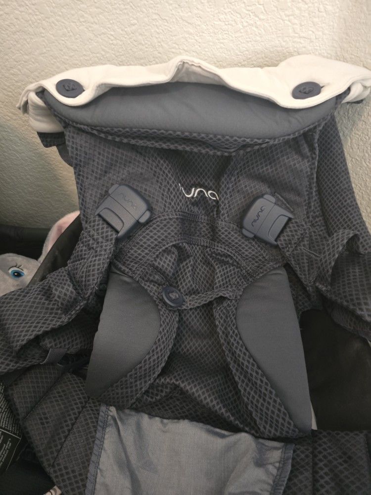 Nuna Cudl Click Baby Carrier