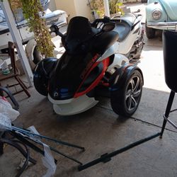 https://offerup.com/redirect/?o=Q2FuLmFt 2016 Titulo Linpio
