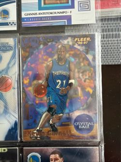 Kevin Garnett 1996-97 Fleer Crystal Ball Card