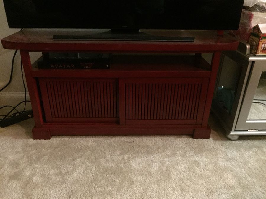 Tv stand Pier 1 imports