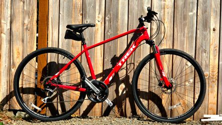 Trek Dual Sport 2 Hybrid Bike - 17.5" Medium - Hydraulic Disc Brakes