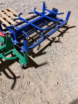 Pipe/material rack all wheels work