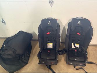Diono x2 with travel covers for airport travel