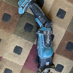 Makita 18v Sawzall. 