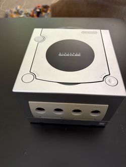 Nintendo GameCube Console and Accessories