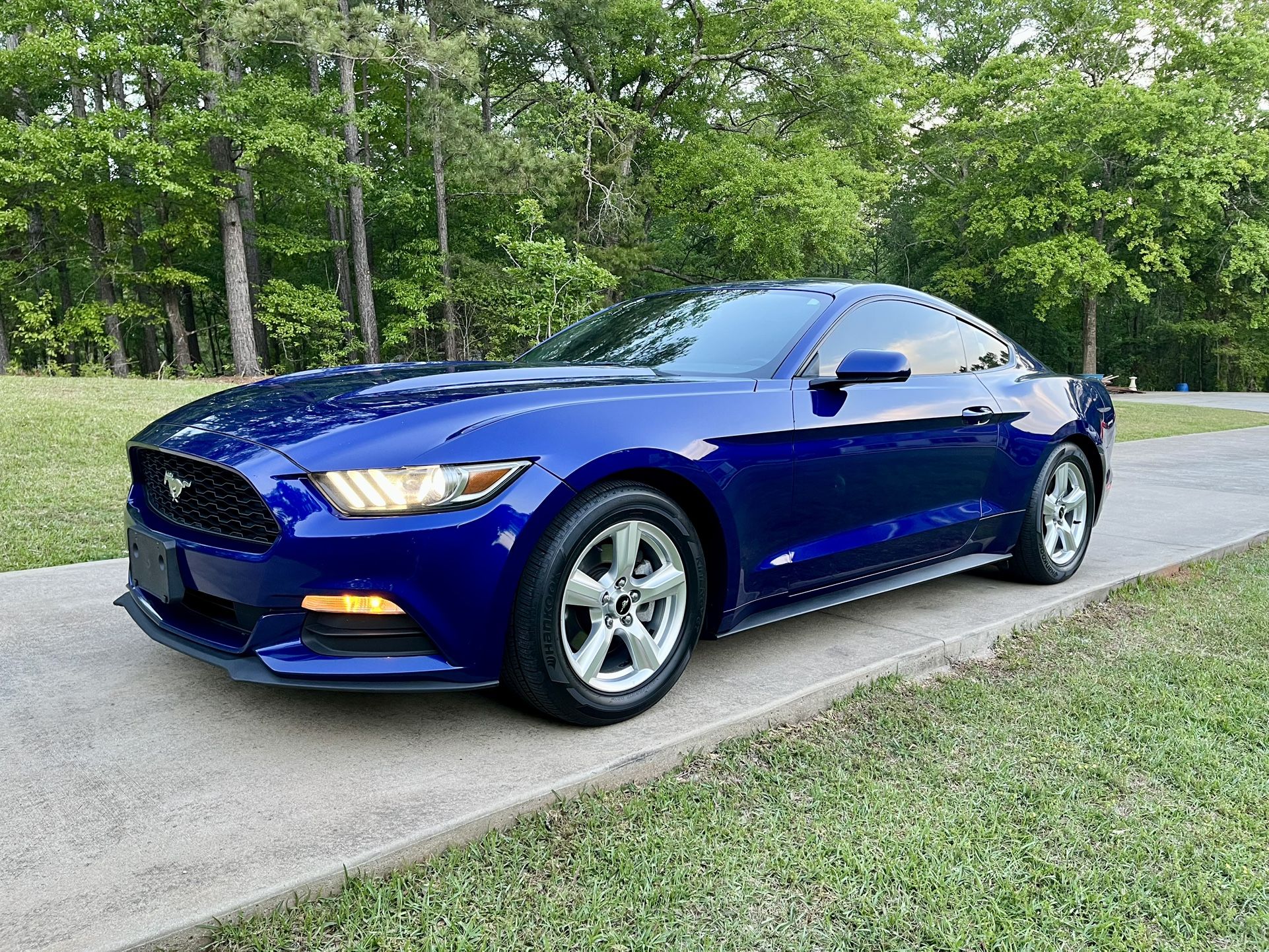 2015 Ford Mustang Coupe W/ Equipment Group