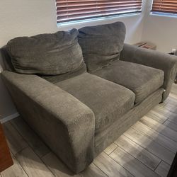FREE DROPOFF | Living Room Sofa
