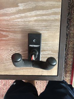 Wall Mount Guitar Hanger