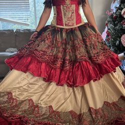 Quinceñera Dress