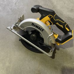 Dewalt 20v 6-1/2 Circular Saw